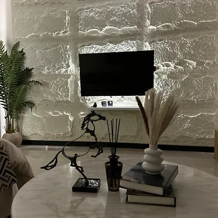 استديو بمدخل خاص وجلسة خارجية Apartment Riyadh Exterior photo